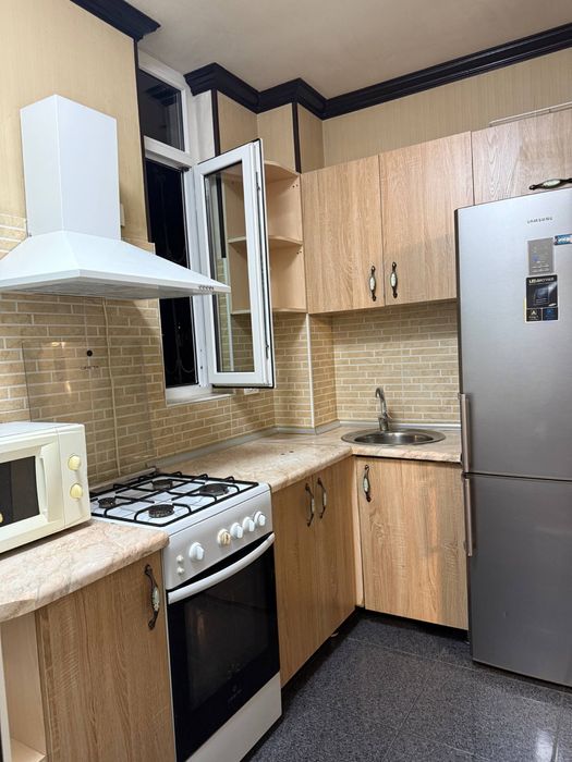 на: Ц-13 Лабзак Шайхантахурский район Ор.р: ресторан Quadro