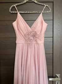 Бална рокля в розов цвят