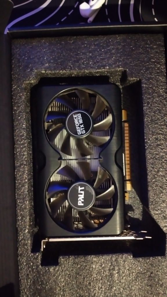 Видеокарта GTX 1650 GDDR6