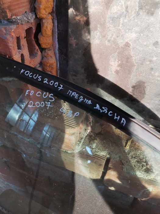 Предна дясна врата за Форд Фокус /Ford Focus 2006-2009г.Хечбек 5 врати