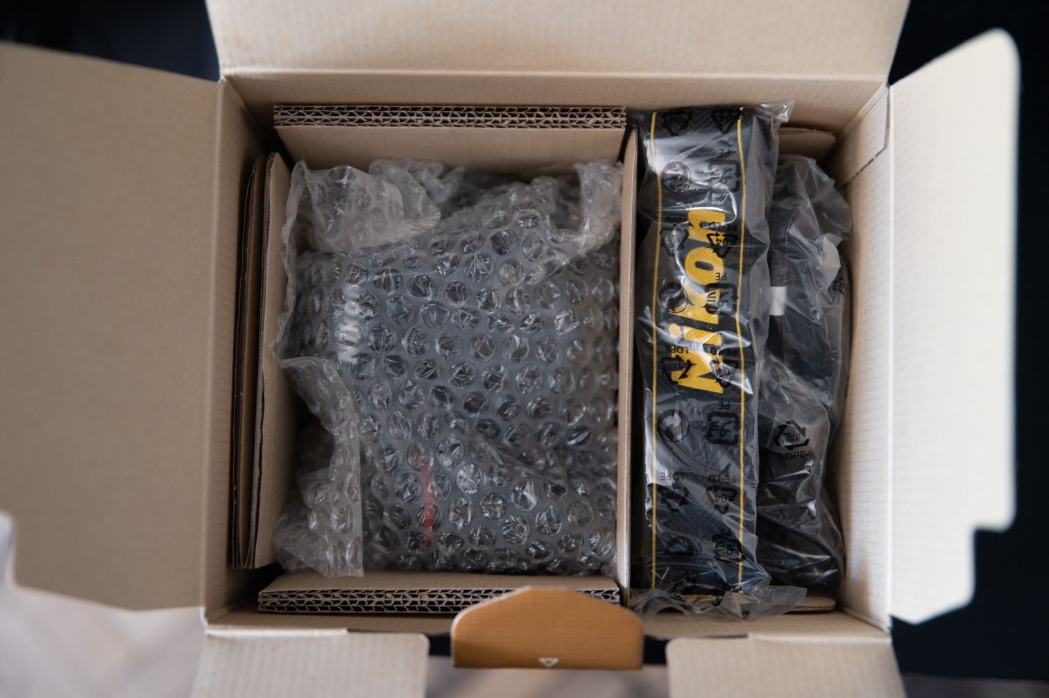 Nikon D750 пълен комплект