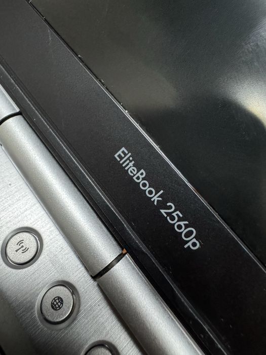 Лаптоп HP EliteBook 2560p i5