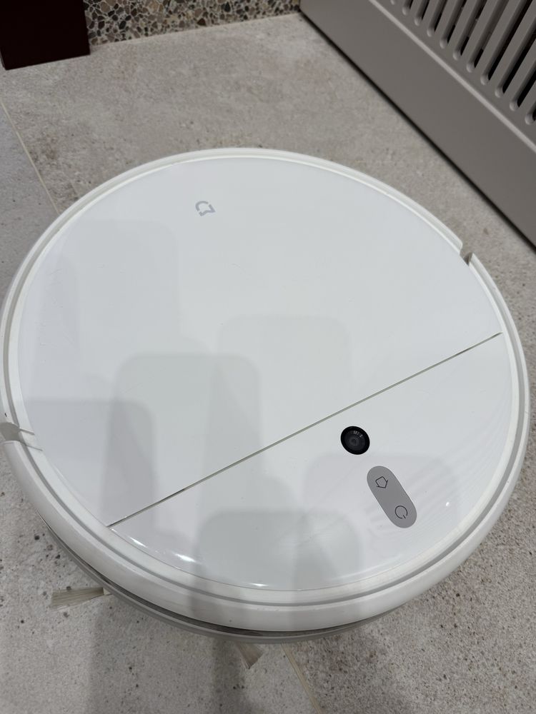 Робот-пылесос Xiaomi Mi Robot