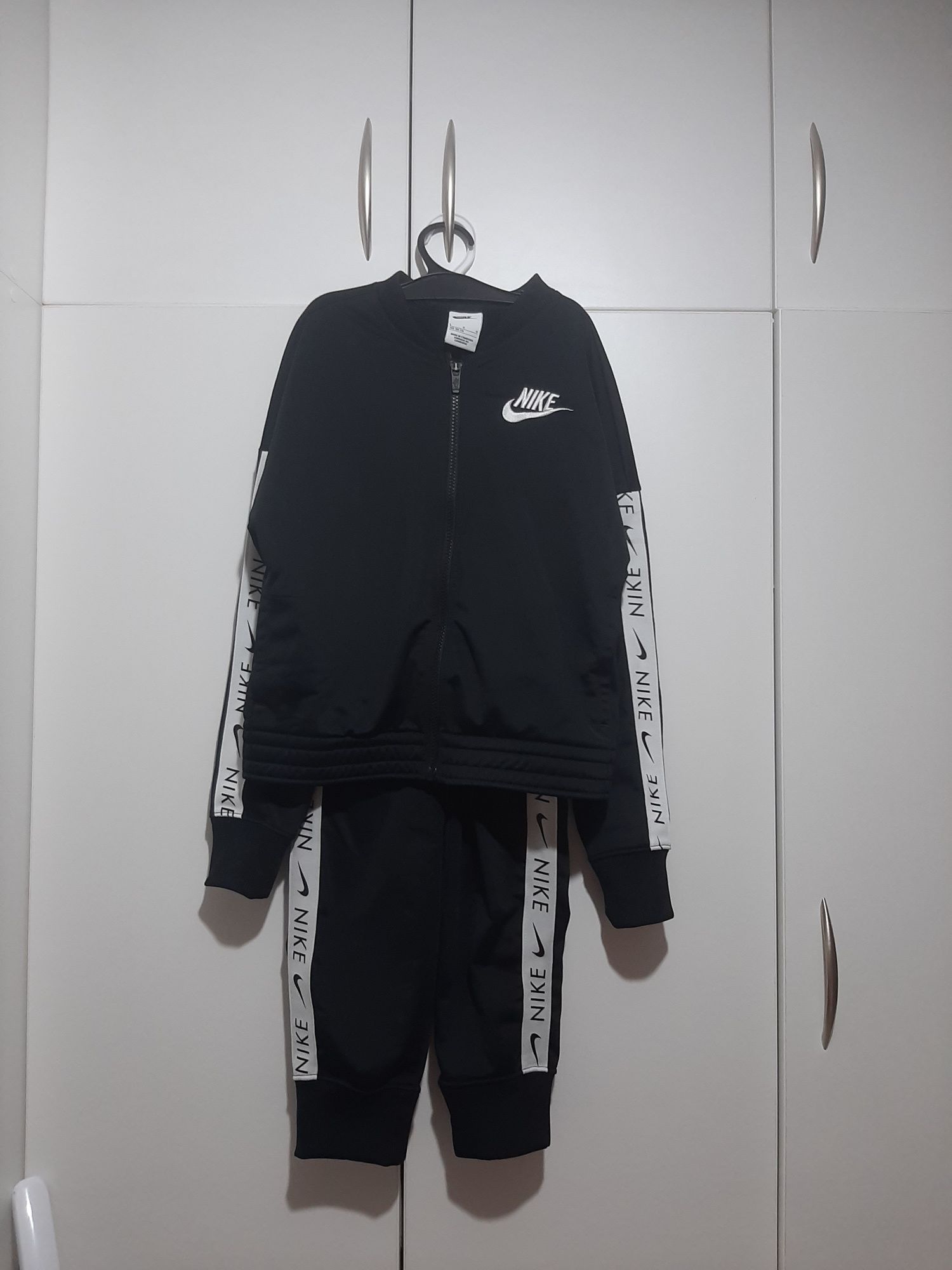 Детски комплект Nike