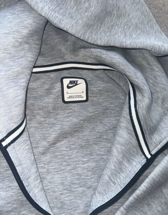 Nike Tech Fleece дамски
