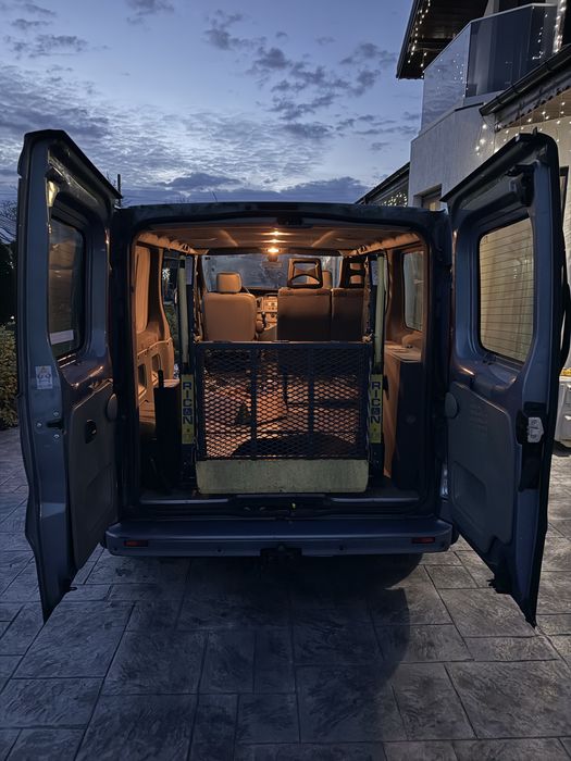 Vand Opel Vivaro 2.0 CDTI /115 cp / 6 locuri / Webasto