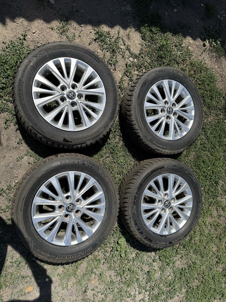 Комплект диски и шины от Camry 50