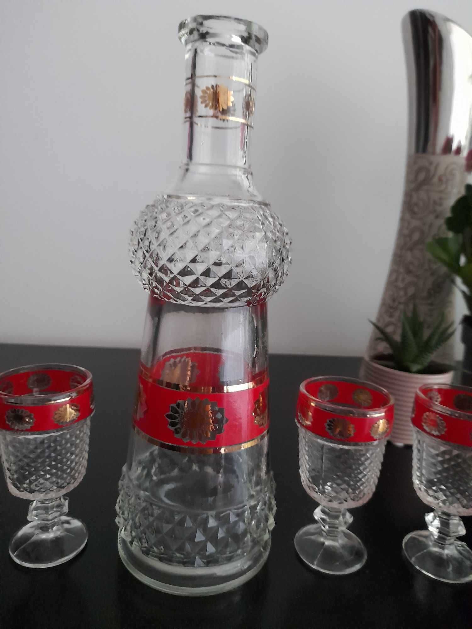 Ретро сервиз за ракия със златен кант