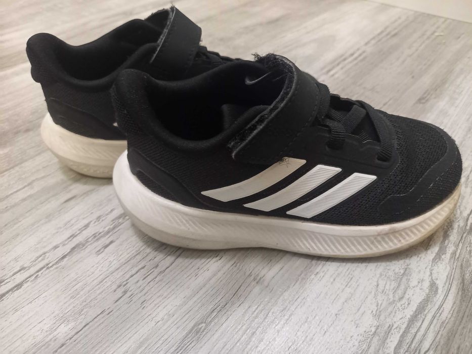 Adidas/ Nike детски обувки