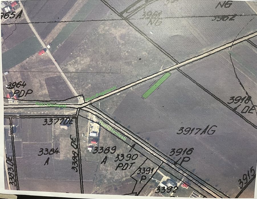 Vând teren husi stanilesti