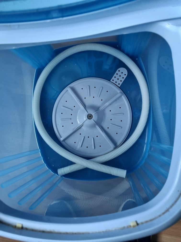 Mini washing machine