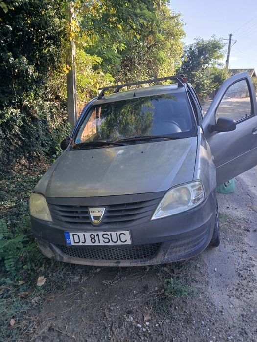 Vând Dacia Logan 1.4