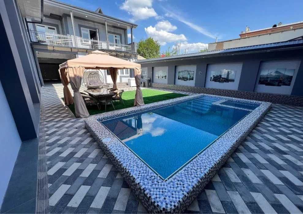 Сдаётся Евродом 3,5-соток на Никитина