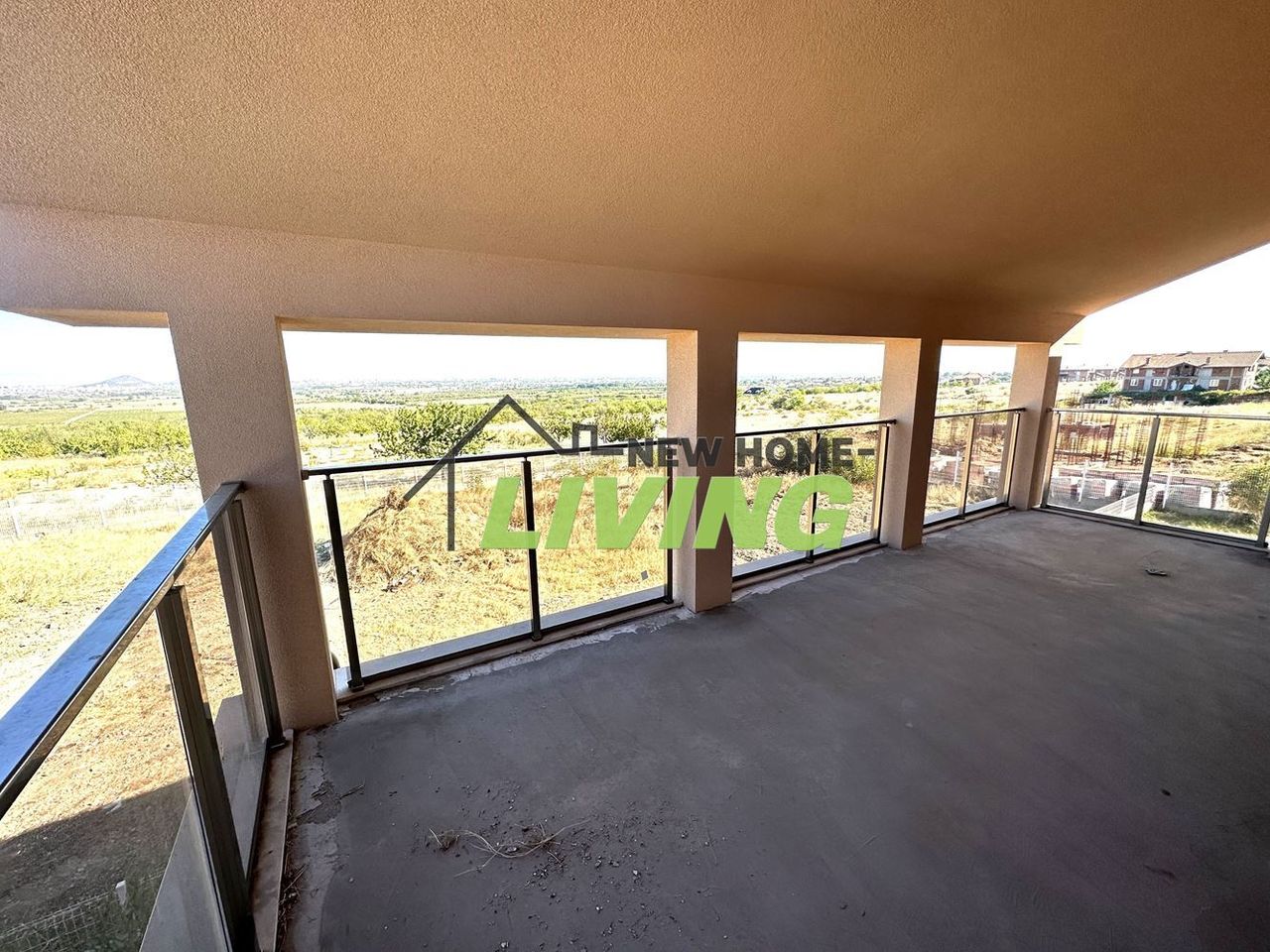 Продава се Къща в с. Белащица, Област Пловдив - 240 кв.м за 959 €/кв.м - Снимка #9