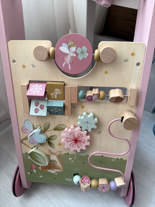 Little Dutch дървена проходилка с активности Fairy Garden
