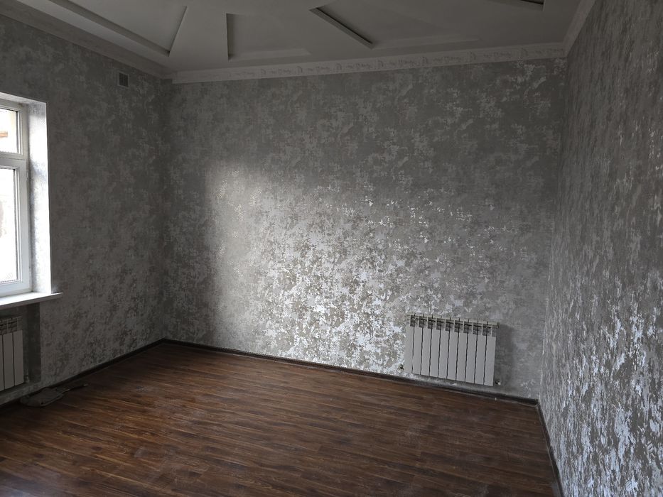 Шошилинч, арзон уй сотилади. Тошкент вилояти Янгийўл шаҳри марказида.