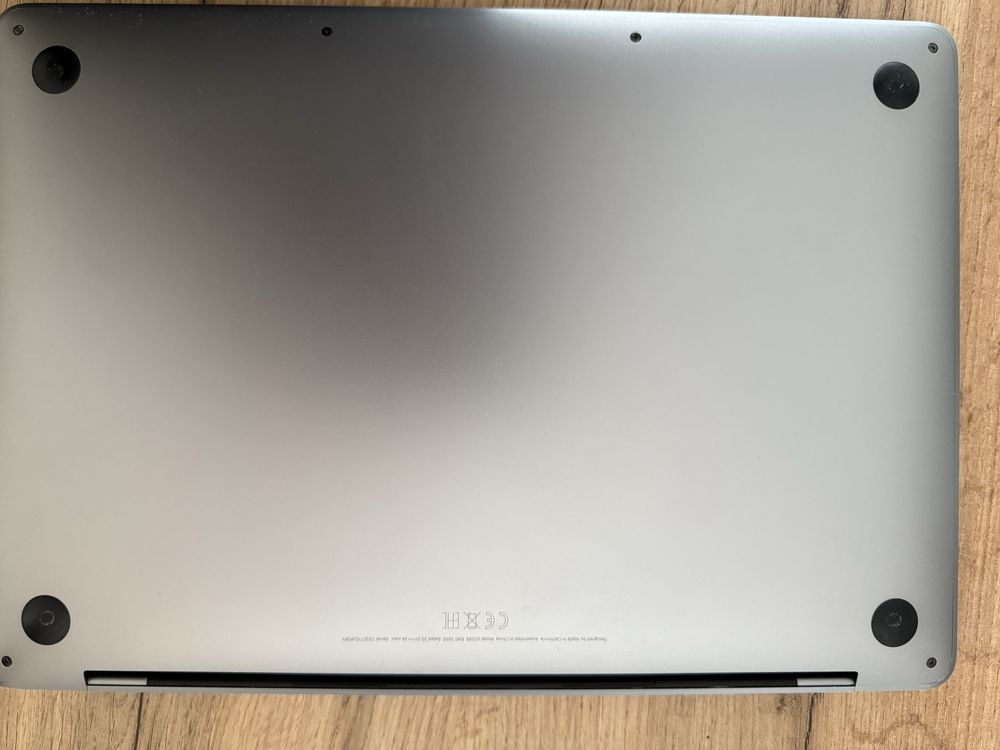 Macbook Pro 2020 13 inch, Intel 5, 256GB