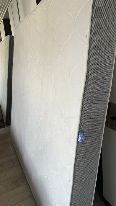 Матрас на кровать 180*200