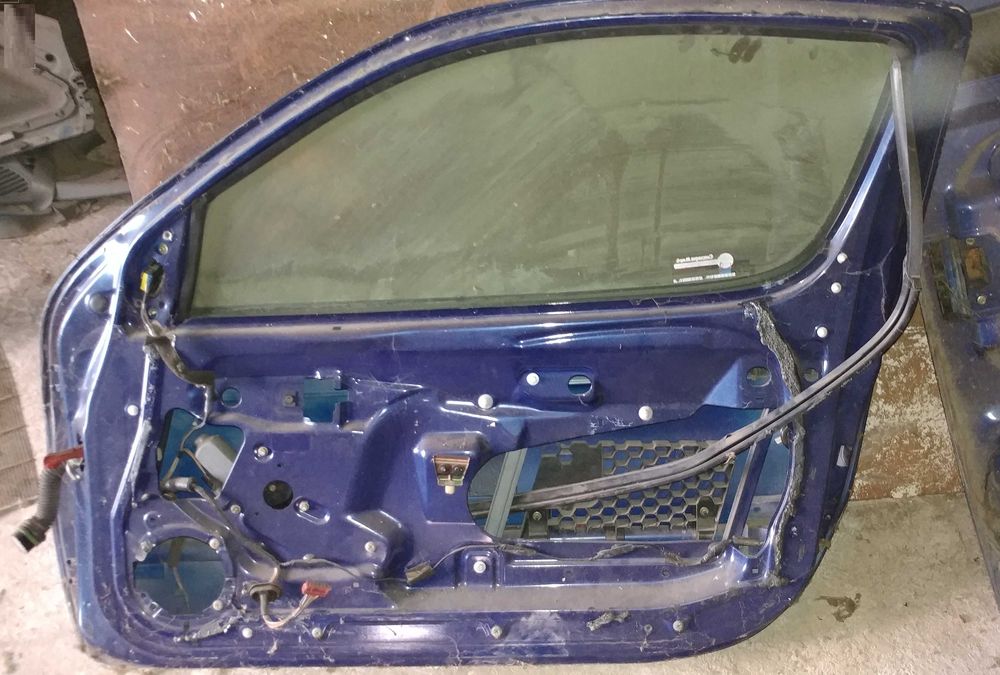 Части за Рено Меган Кауч 97 г.