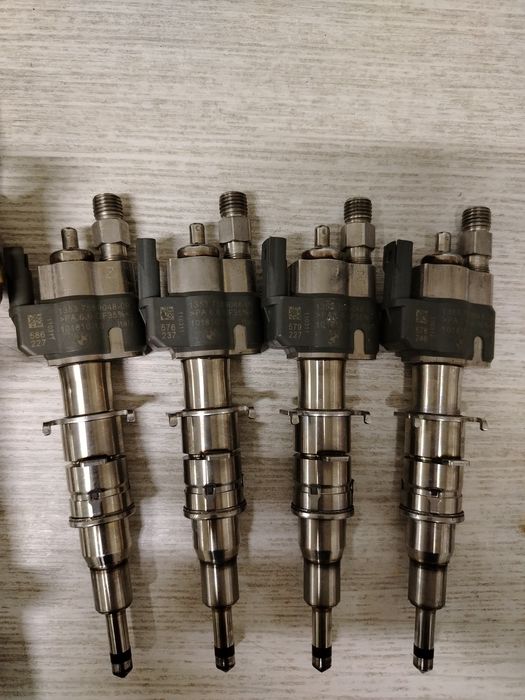 Injectoare BMW E90  cod motor N43B20A