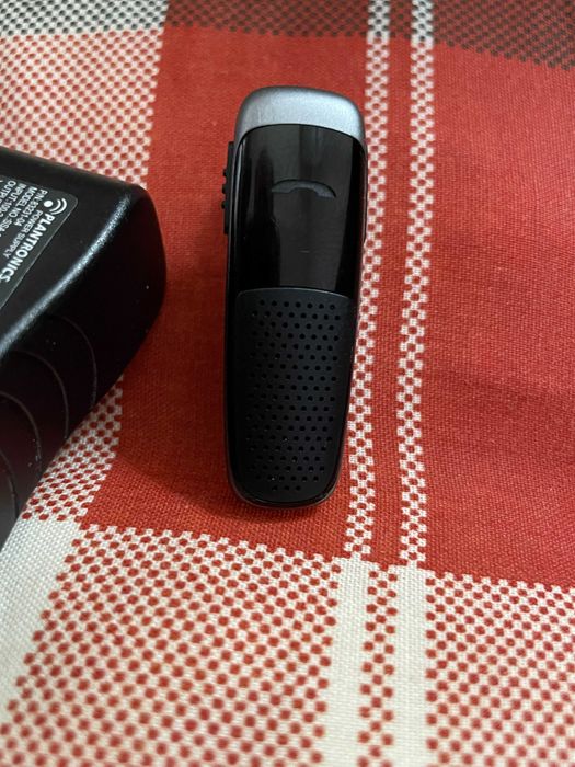 Casca Bluetooth Plantronics M25 Multipoint + Incarcator