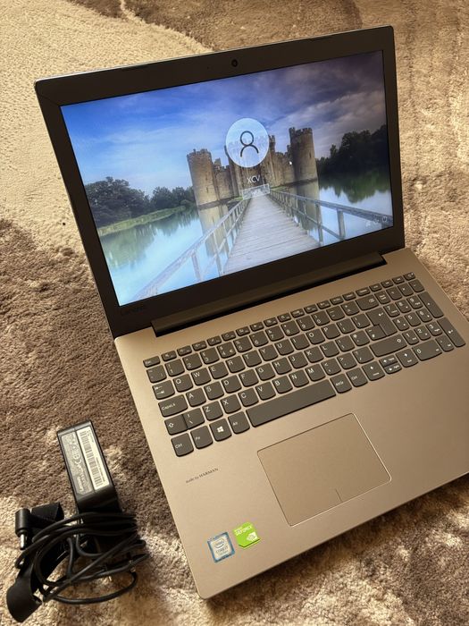 Leptop lenovo i7