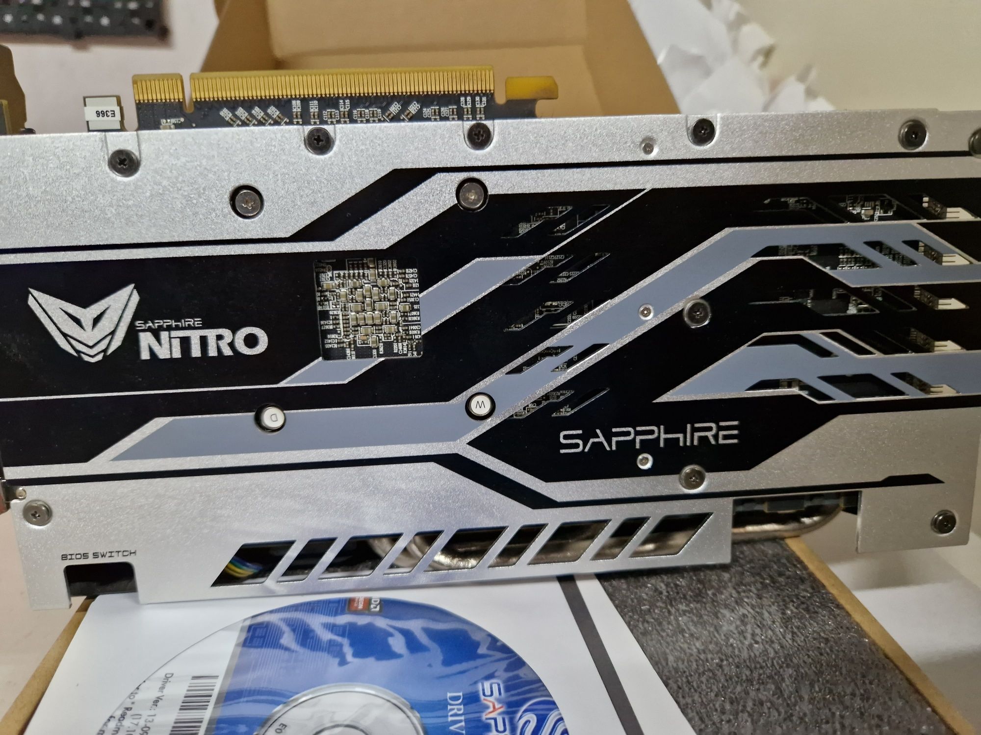 Placa video Sapphire Nitro plus RX 570 8gb RAM , cutie garanție