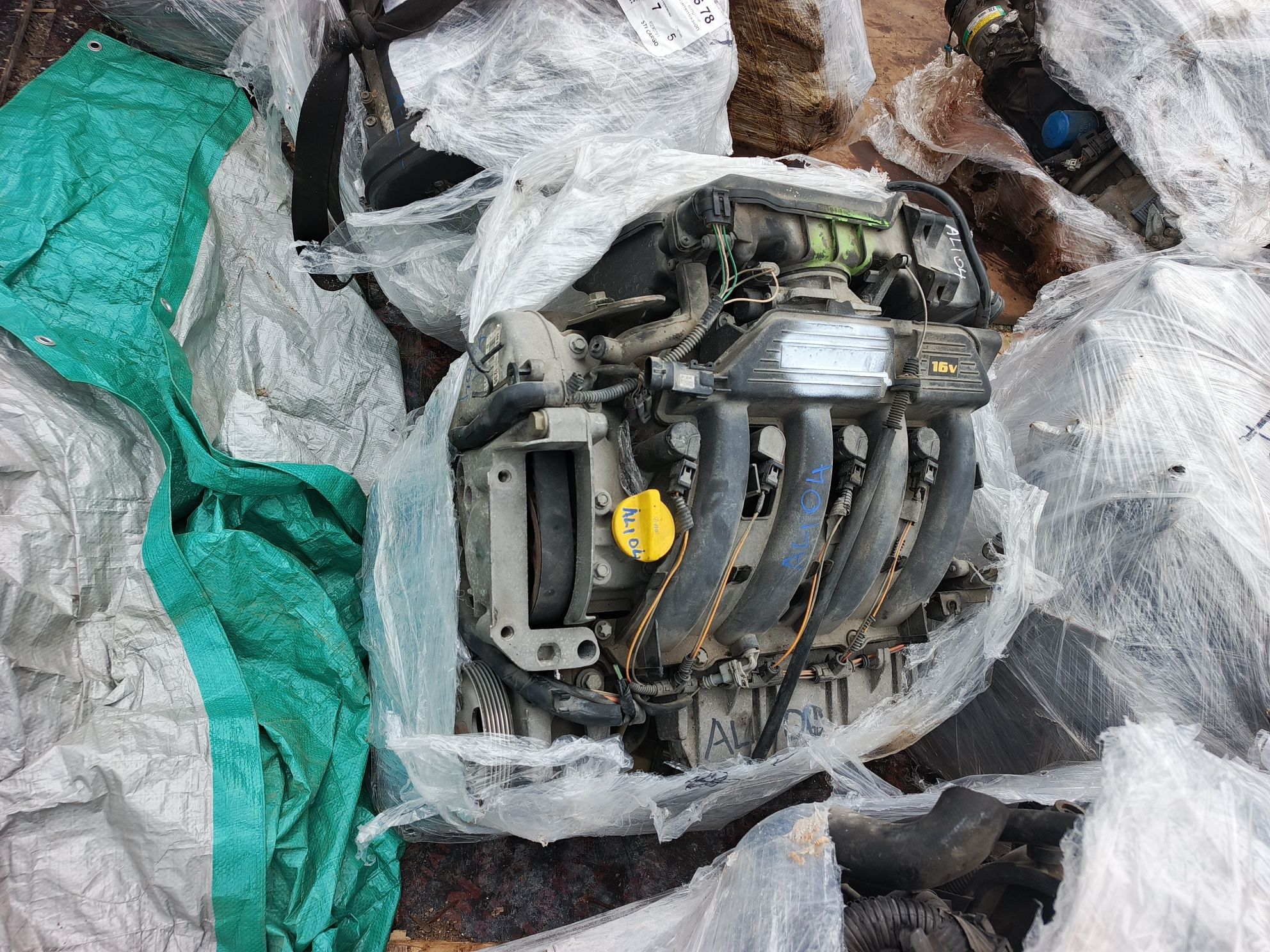 Двигатель K4M 1.6 привозной