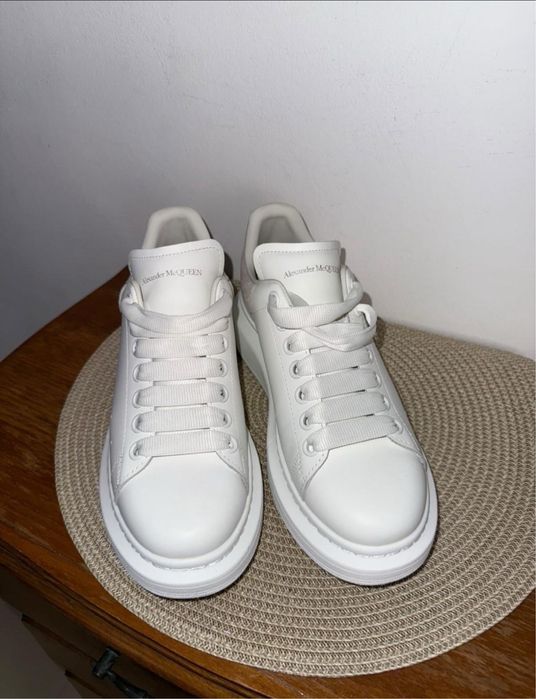 Alexander McQueen 38