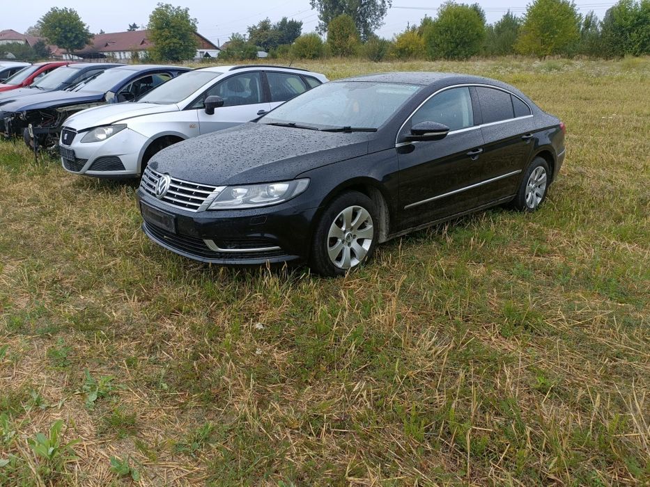 Usa stanga fata Vw Passat Cc an 2015