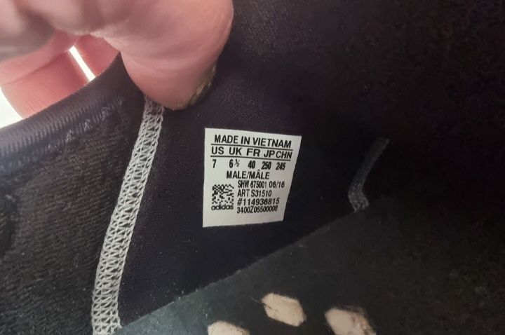 Adidas NMD R1 wol мъжки маратонки номер 40