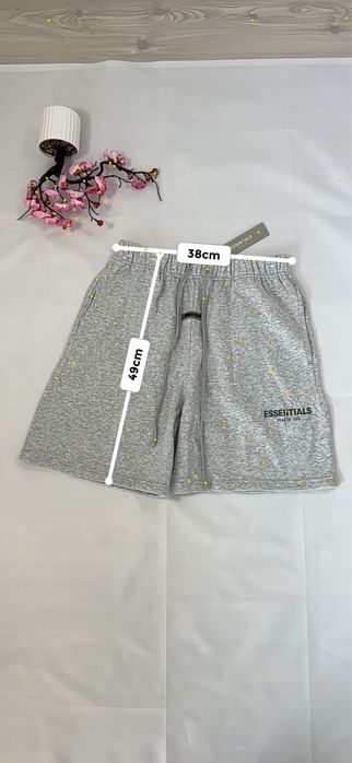 Pantaloni scurti Essentials Fear of God gri