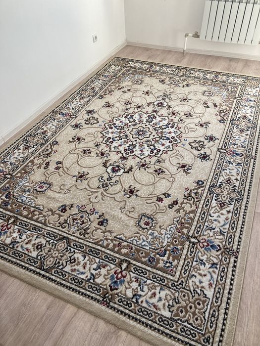 Продам ковер, в хорошем состоянии