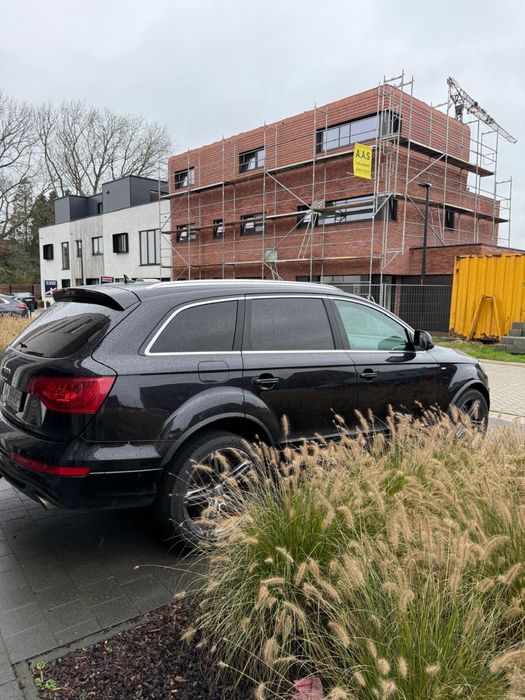 REZERVATA Audi Q7 3.0 TDI Quattro –  – 2010