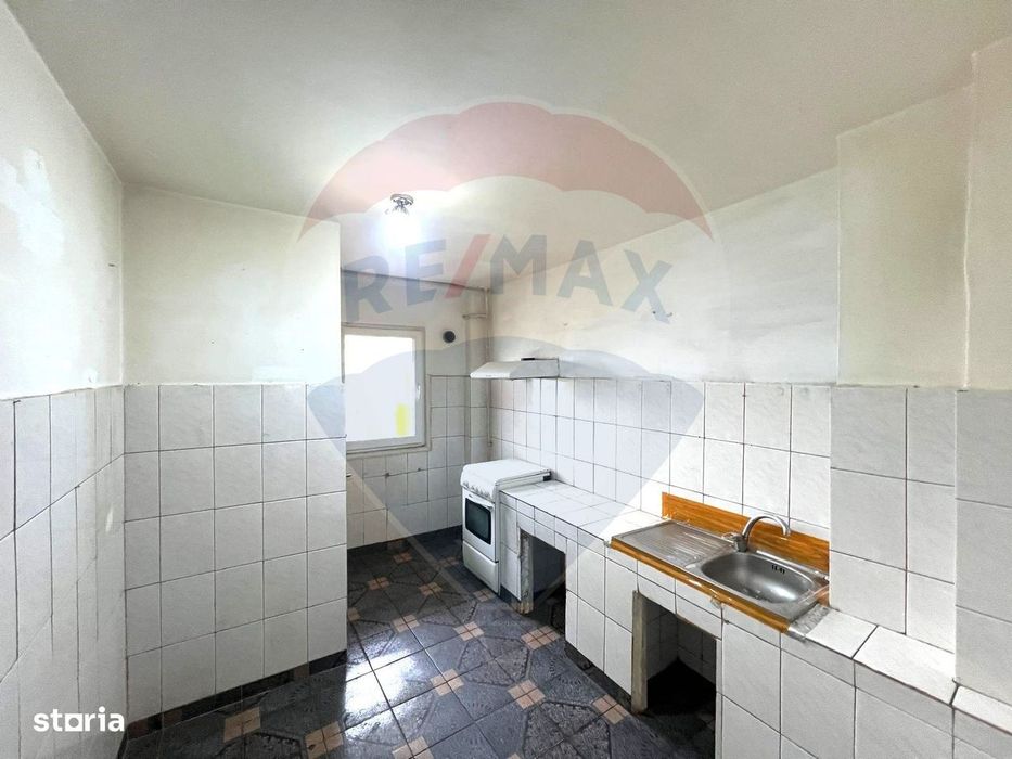 Apartament 3 camere VANZARE  zona Orizont SCHIMB