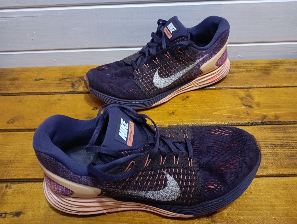 Nike Lunarglide7 N38,5- 32 лв