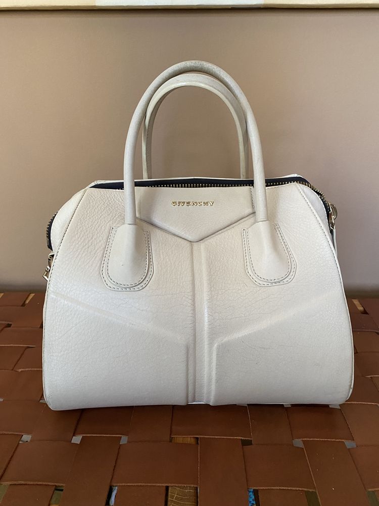 Чанта Givenchy бяла естествена кожа