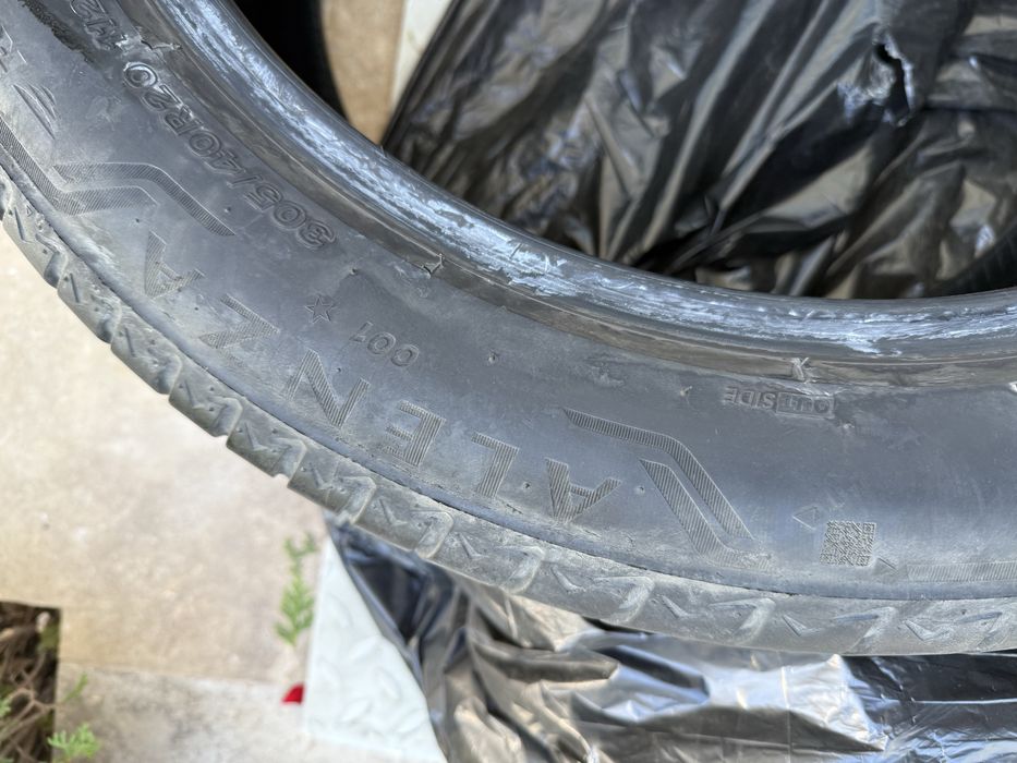 Cauciucuri vara X6 Bridgestone ,doua marimi 305/40/20 si 275/45/20 !
