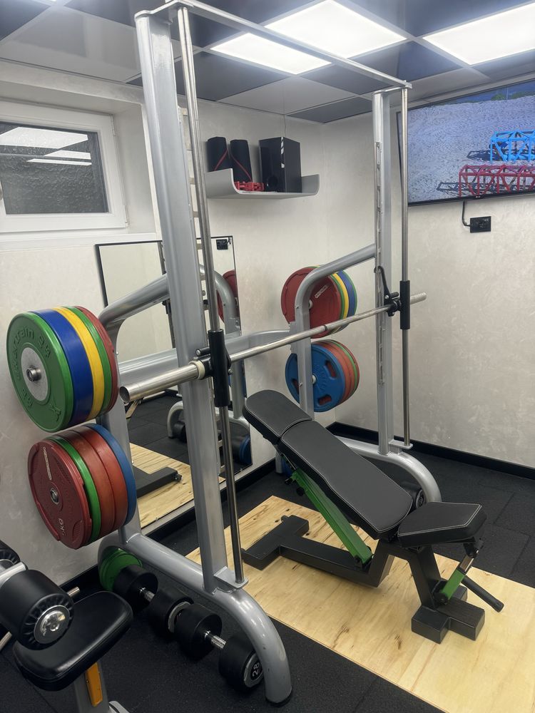 Smith machine Impulse- Смит машина професионална