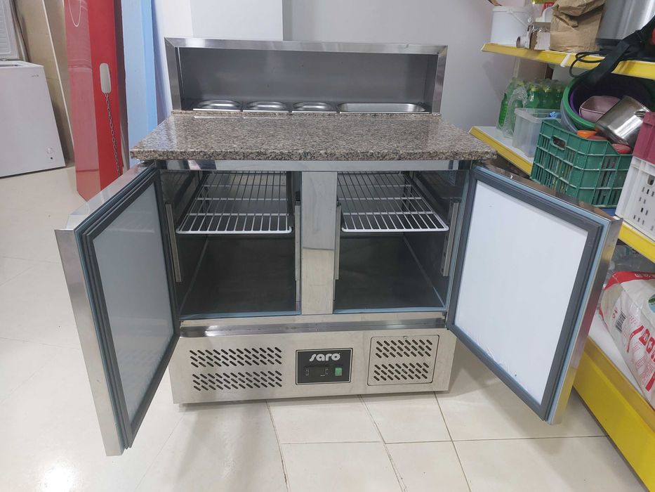 Хладилна работна маса за пици