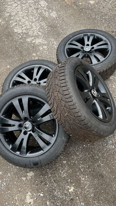 Гуми с джанти за Мерцедес 225/50/17