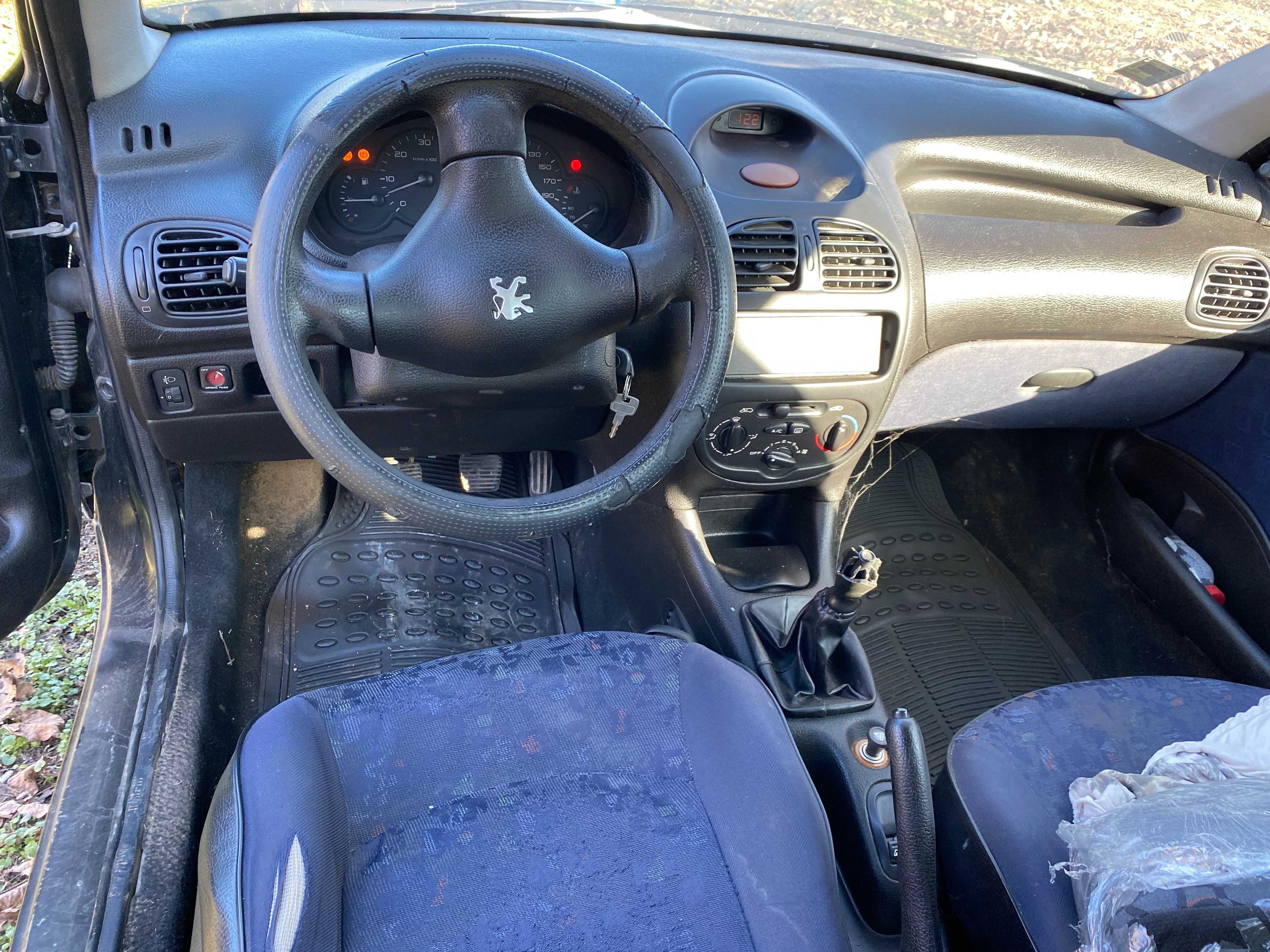 Peugeot 206 2.0 HDI (90 кс) на части!