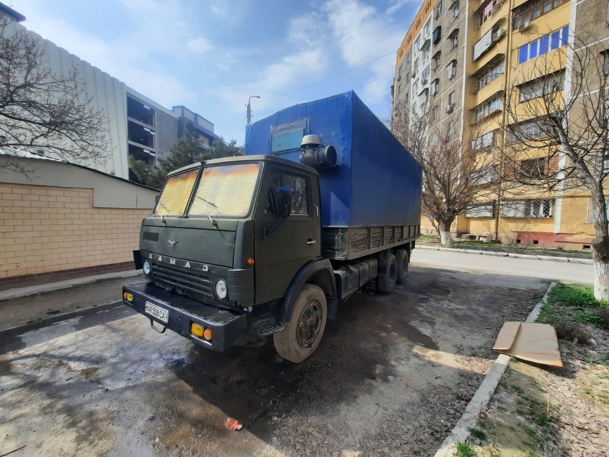 КАМАЗ           KAMAZ