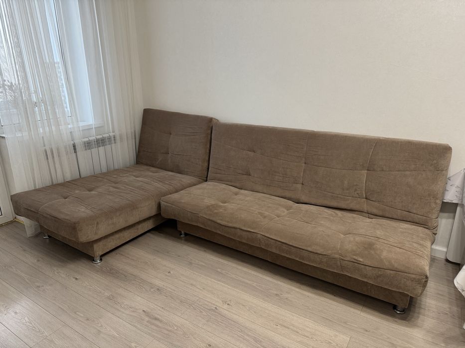 Диван срочно продается