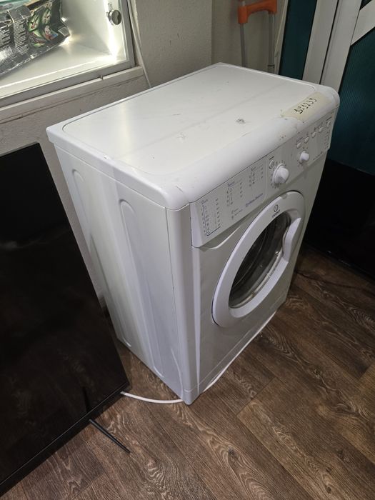 Пералня Indesit IWC6103