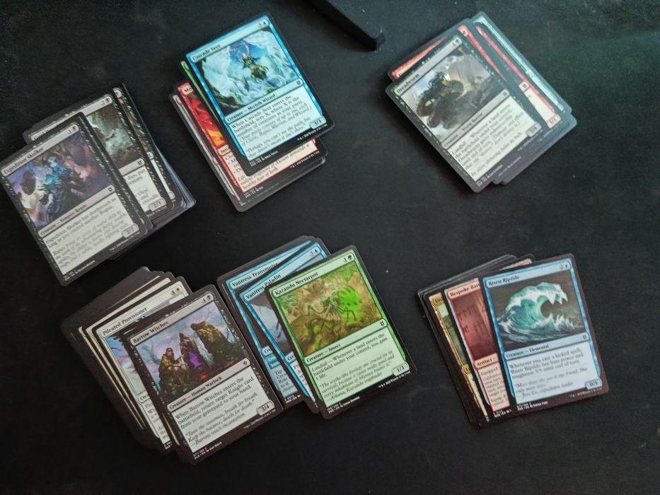 Vand 100 carti magic the gahtering