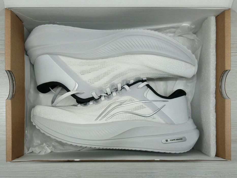 LI-NING Krossovka (Professional Running)