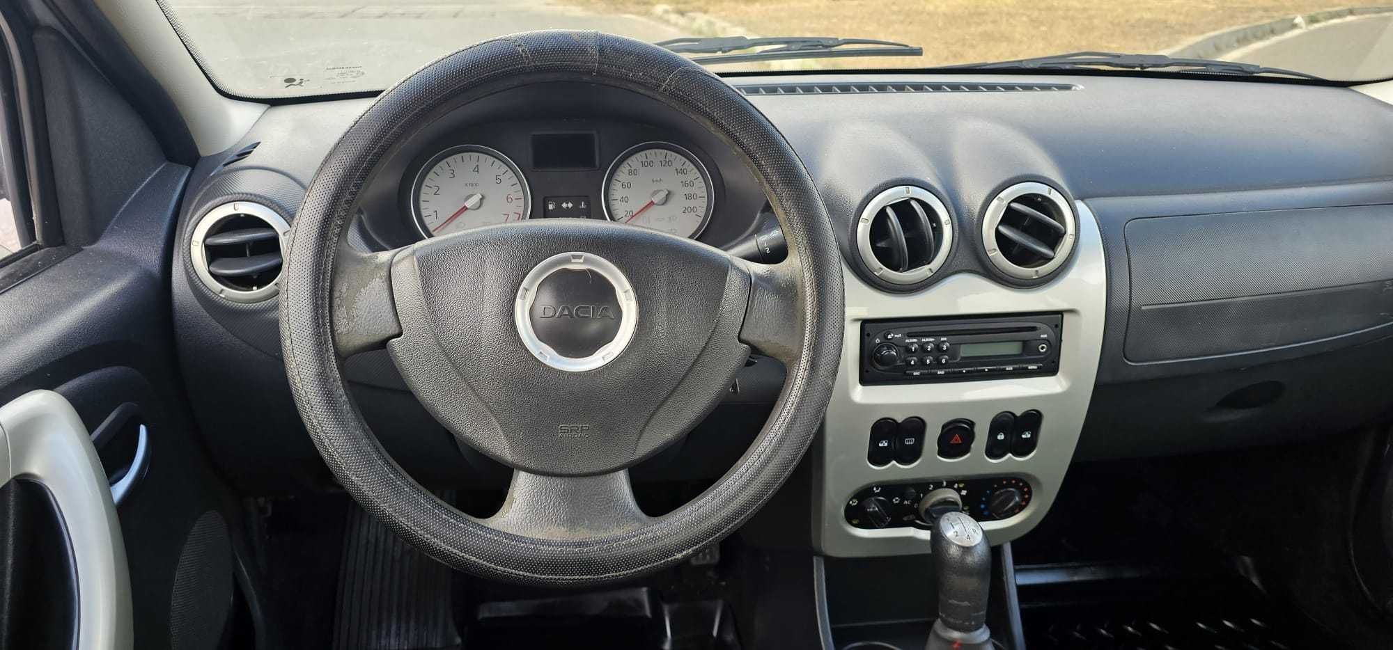 Vand dacia logan 2011 cu gpl