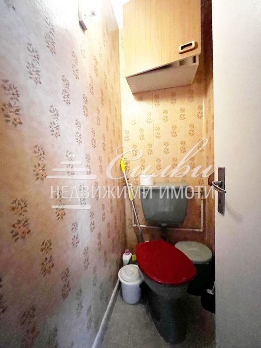 Тристаен апартамент - кв. Тракия!