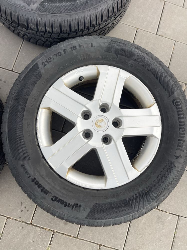 Алуминиеви джанти Irmscher със зимни гуми Continental 215/70 R16 H XL